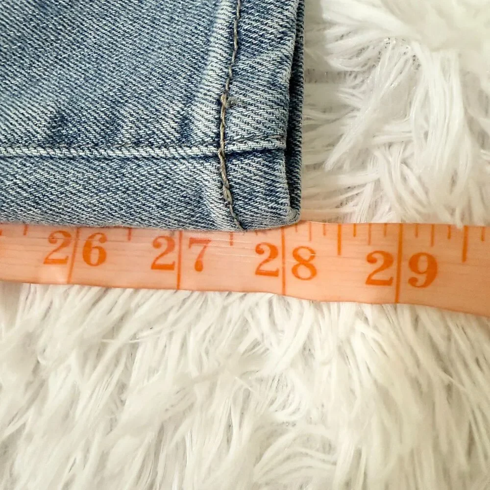Women Abound High Rise Distressed Mom Jeans in Light Blue Size 27 Casual